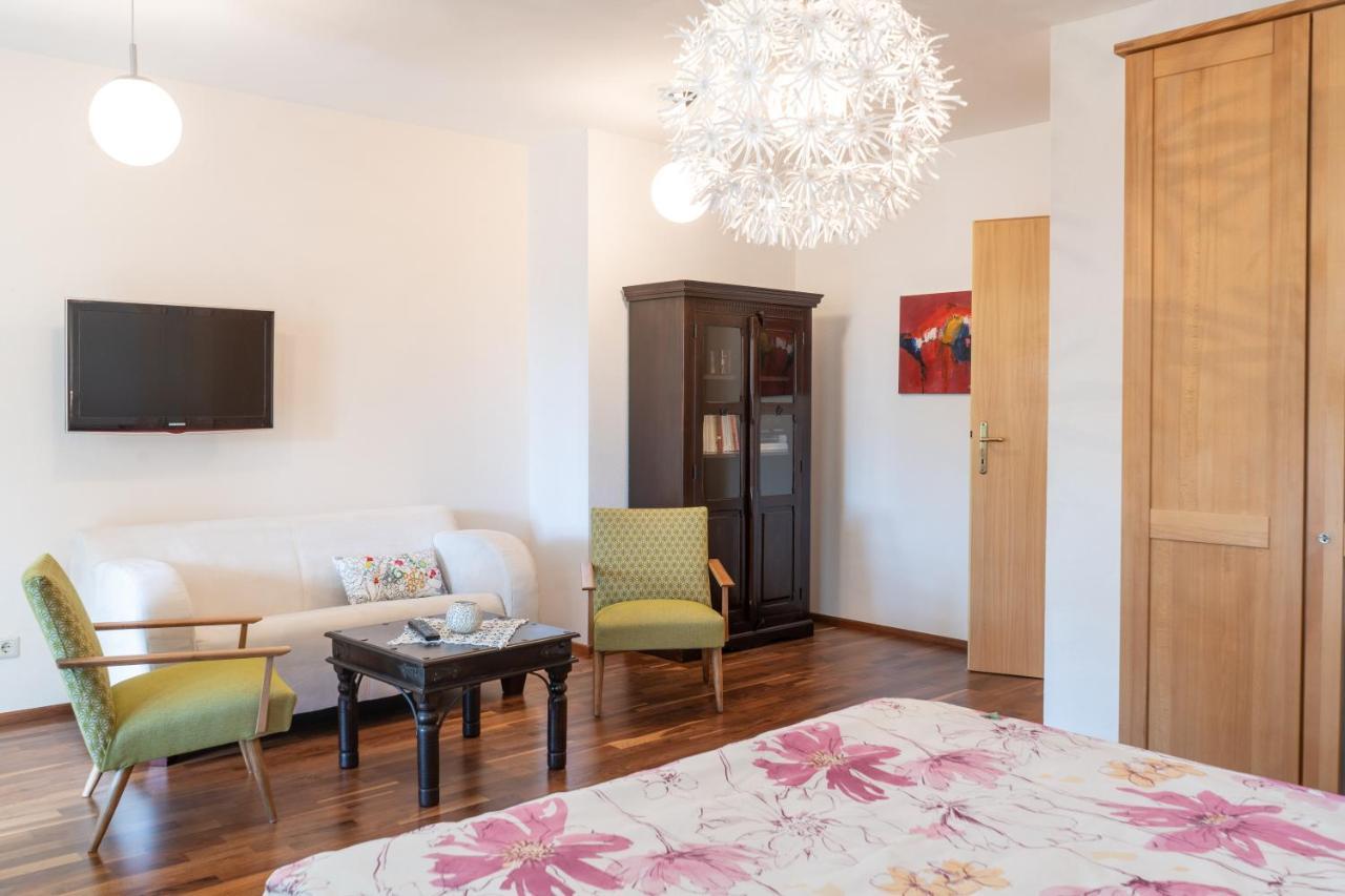 Apartment Salzburg City&Lake Elixhausen Екстериор снимка