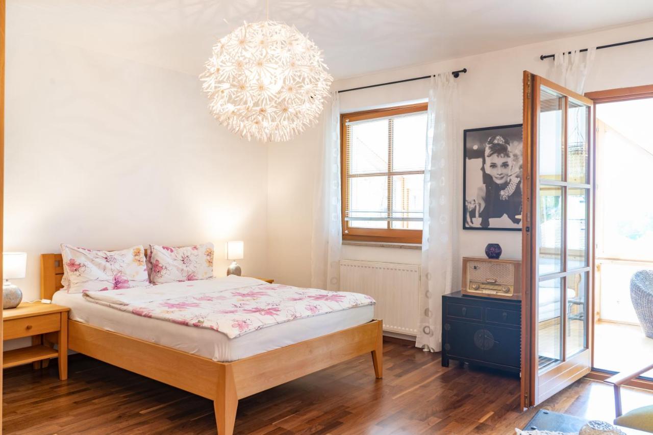 Apartment Salzburg City&Lake Elixhausen Екстериор снимка